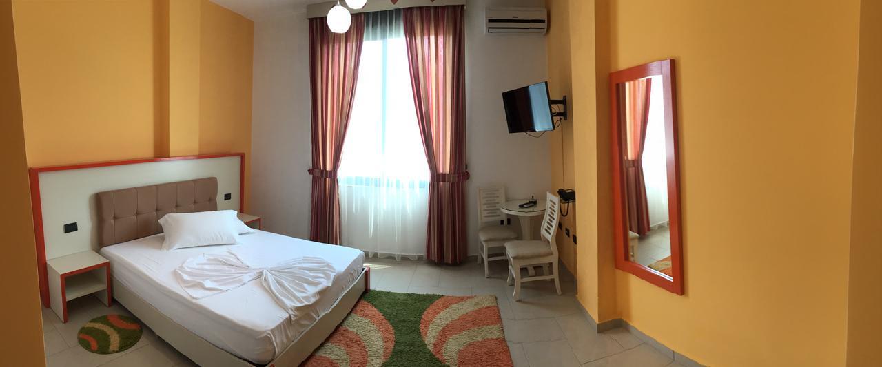 Hotel Siklad Lezhë Eksteriør billede